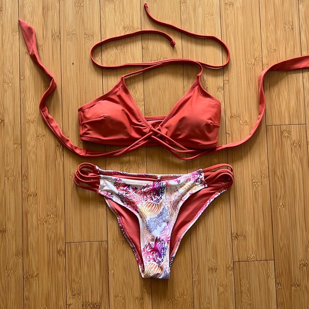 Coral bikini set